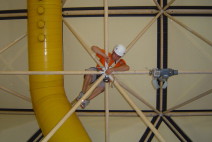 Dachkonstruktion kontrollieren, Seilzugangstechnik